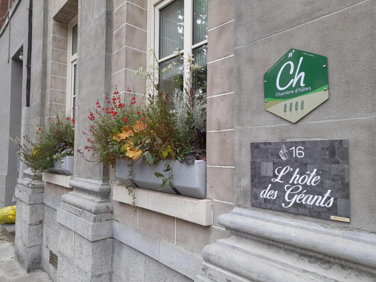 L'Hote Des Geants Ath Exterior photo